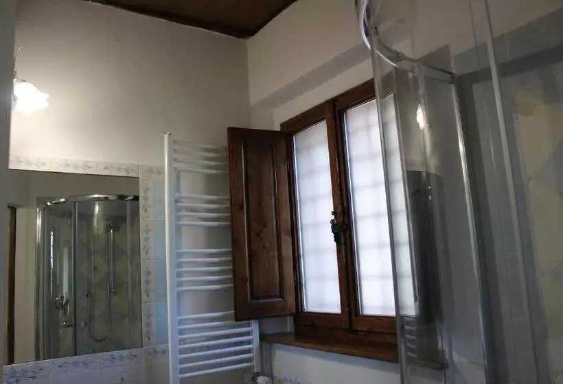 ホテル Camera Alabastro Fontesettimena