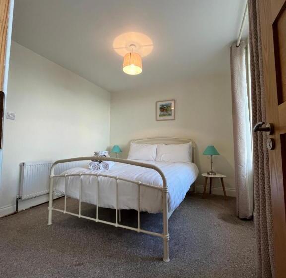 Szálloda Old Irish Farmhouse