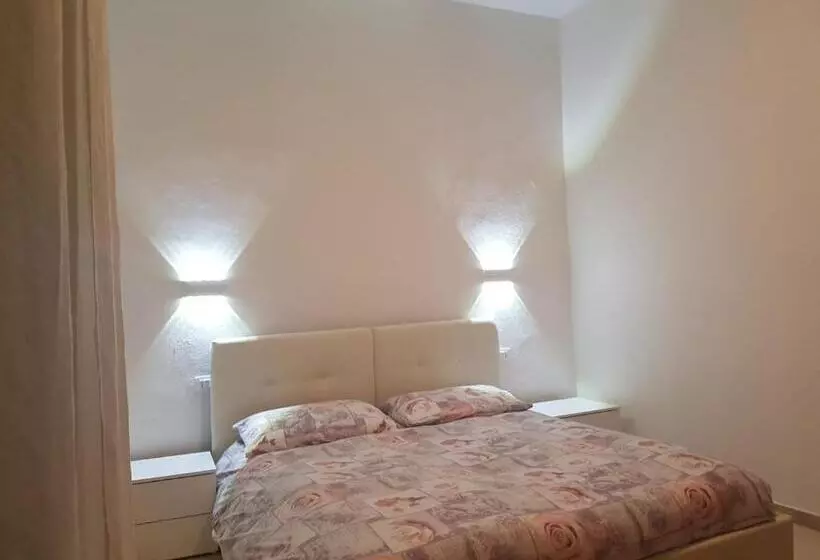 Majatalo Eagle Rooms