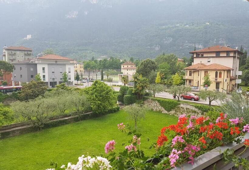 بنسيون Eagle Rooms