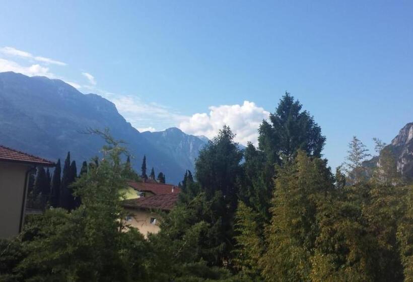 بنسيون Eagle Rooms