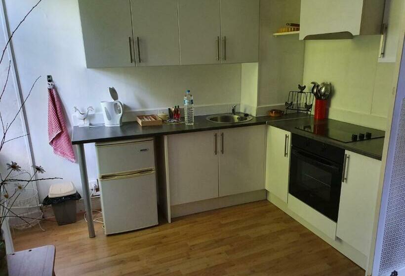 פנסיון Maison Lyre, Pompadour