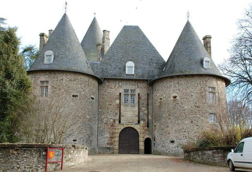 פנסיון Maison Lyre, Pompadour