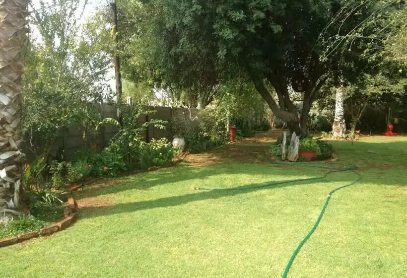 Majatalo Mom S Place