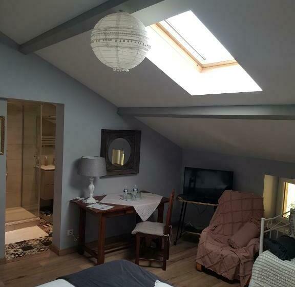 مبيت وإفطار Sous Les Remparts