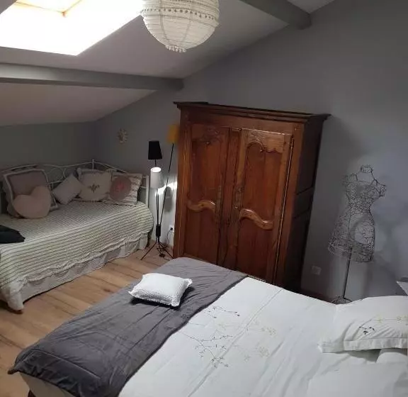 Aamiaismajoitus (B&B) Sous Les Remparts