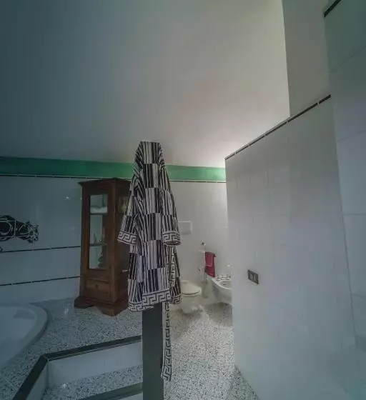 Aamiaismajoitus (B&B) Villa Buzzi