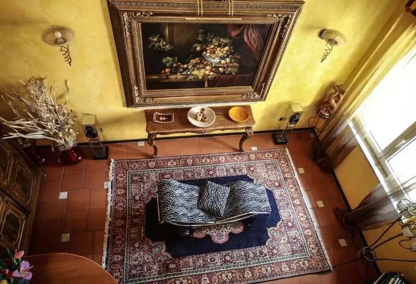 Aamiaismajoitus (B&B) Villa Buzzi