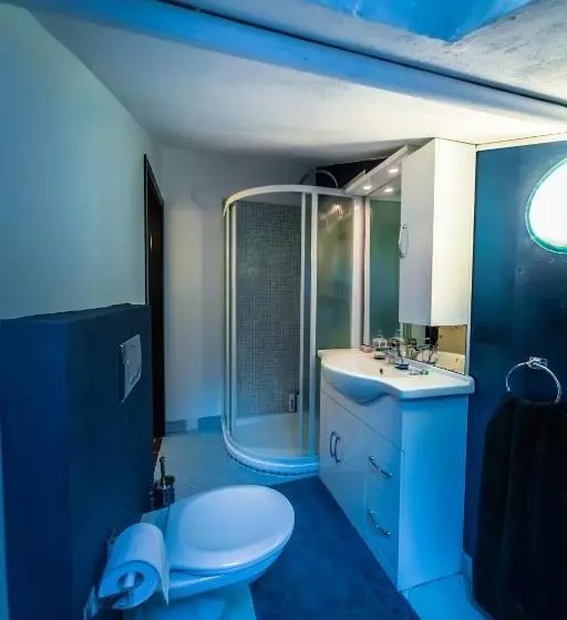 Aamiaismajoitus (B&B) Villa Buzzi