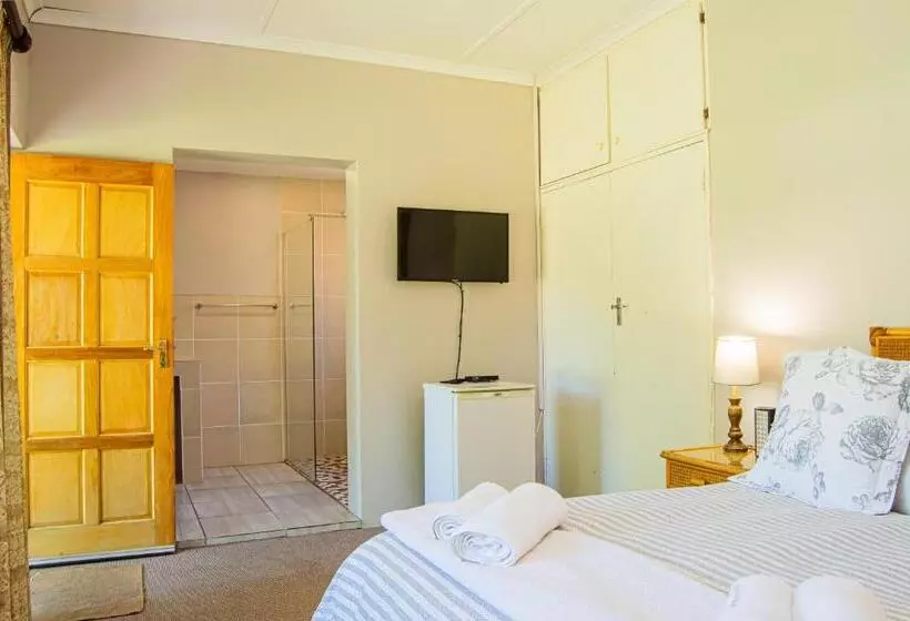 Dunroamin Bed And Breakfast