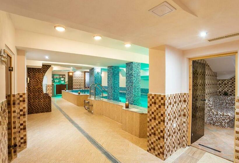 Family Hotel Romantika