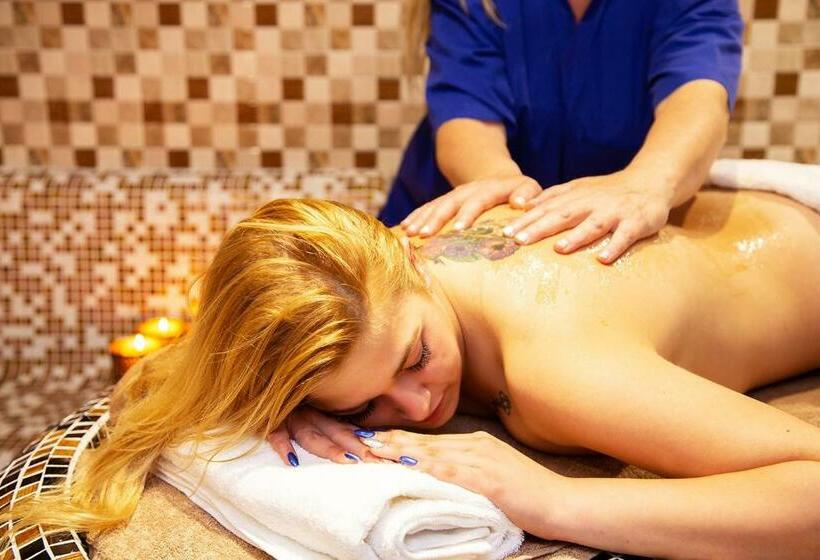 Family Hotel Romantika