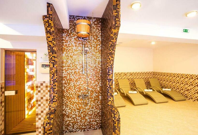 Family Hotel Romantika