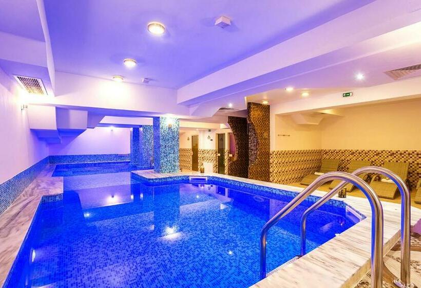 Family Hotel Romantika