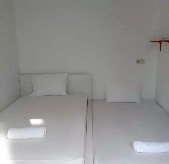 Pension 9am