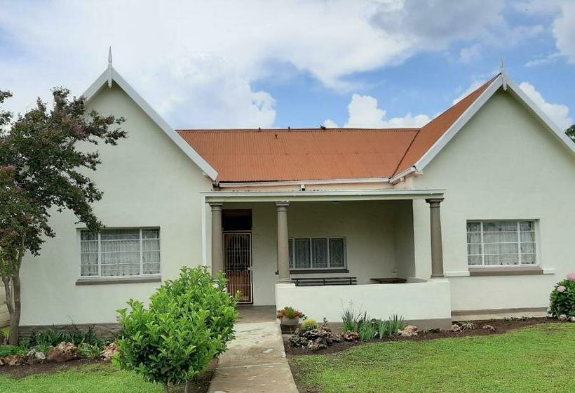 ペンション Delwer Selfcatering Guesthouse Parys