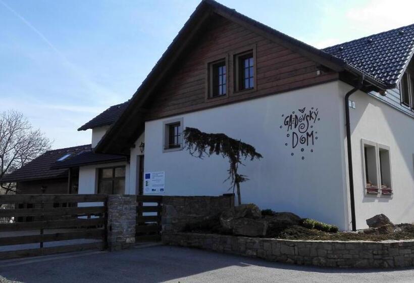 بنسيون Penzión Uhliská A Depandance Gazdovský Dom