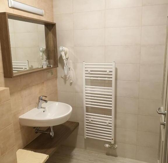 بنسيون Penzión Uhliská A Depandance Gazdovský Dom