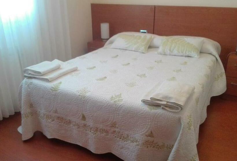 هاستل Portosantiago