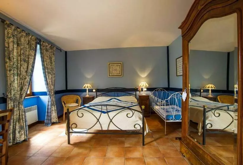 Aamiaismajoitus (B&B) Chez Annie Et Jean Michel Bagatelle Chambres D Hôtes