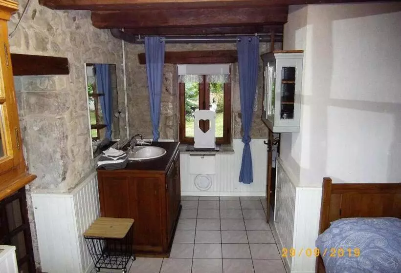 Aamiaismajoitus (B&B) Maison Du Moulin Galuzot