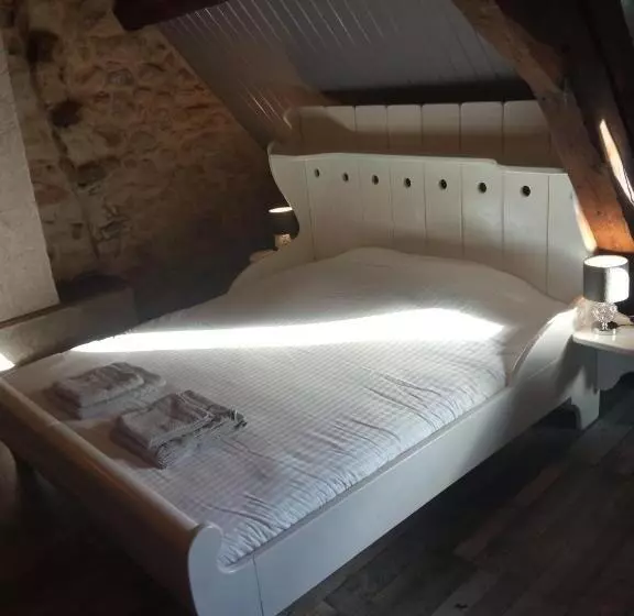 Aamiaismajoitus (B&B) Maison Du Moulin Galuzot