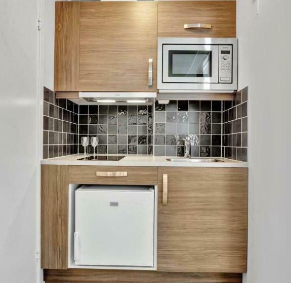 בית מלון כפרי North Of Lyngen Apartments As