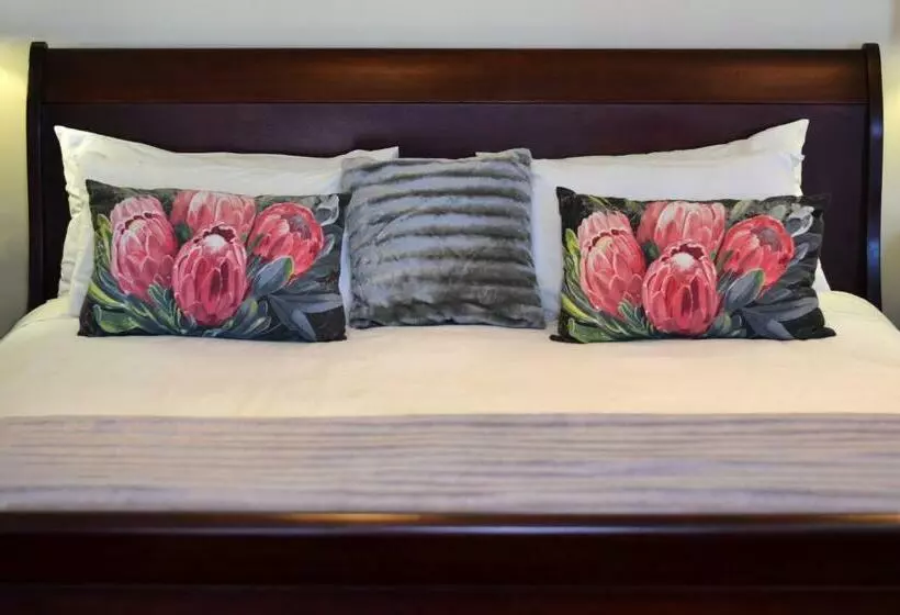 Majatalo 96 On Bree Guesthouse