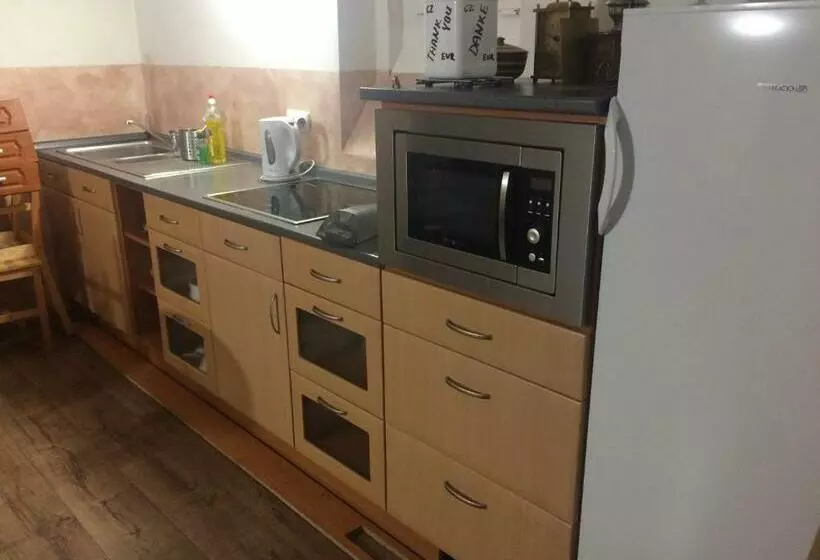 Majatalo Villa šimák