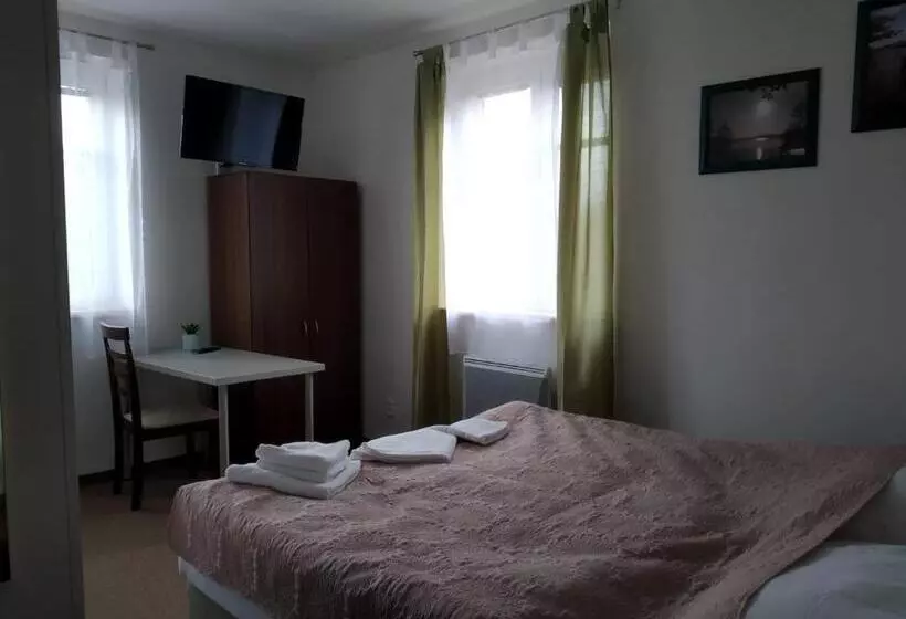 Majatalo Villa šimák