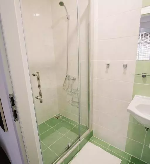 Majatalo Villa šimák