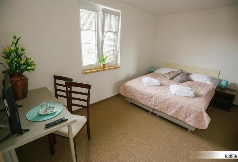 Panzió Villa šimák