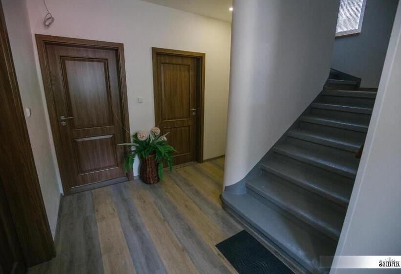 Panzió Villa šimák