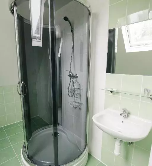 Majatalo Villa šimák