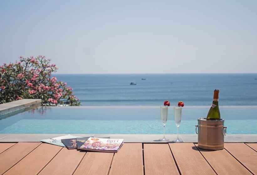 Anantara Uluwatu Bali Resort