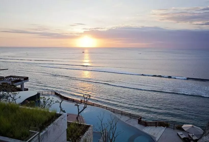 Anantara Uluwatu Bali Resort