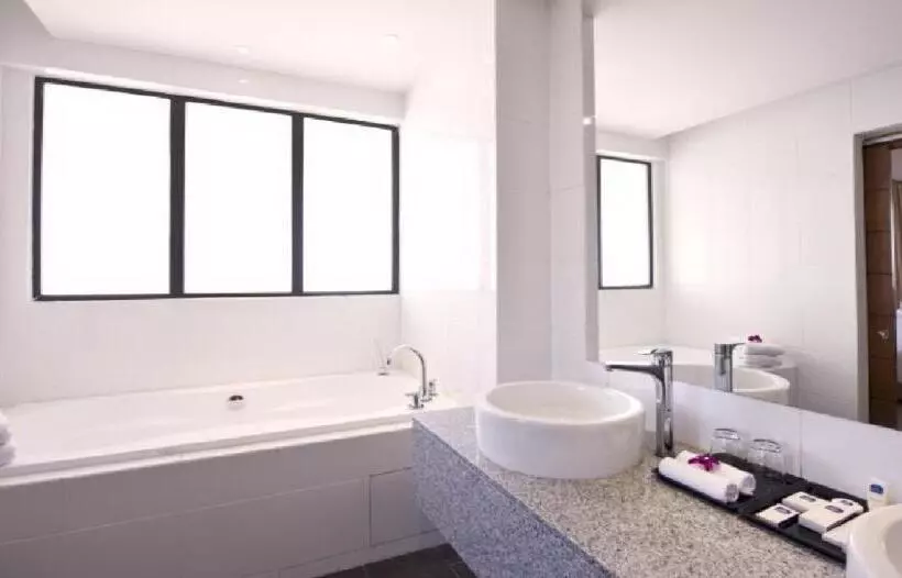 Gloria Swiss Hotel & Apartment Sandakan