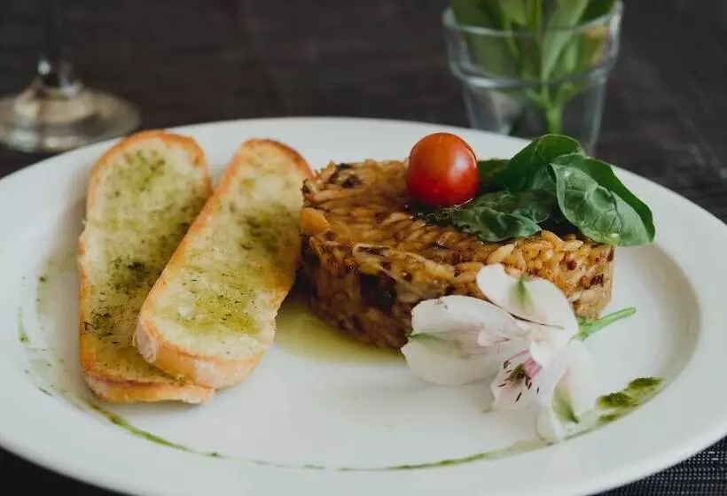 After Hotel Montevideo