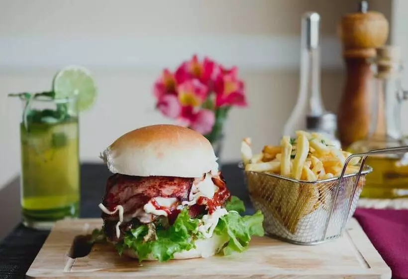 After Hotel Montevideo