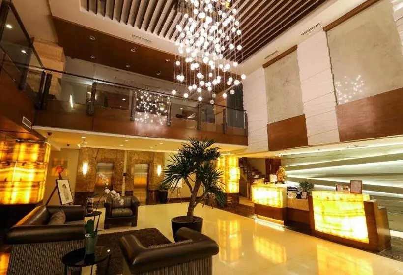 Armada Hotel Manila