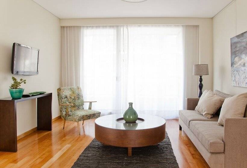 هتل Art Suites & Gallery