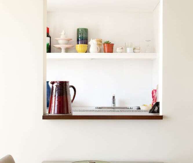 هتل Art Suites & Gallery