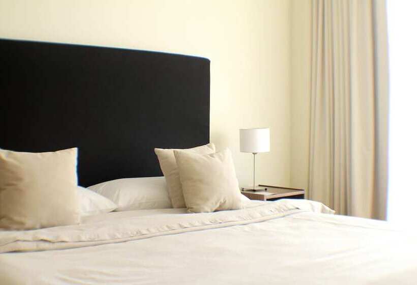 هتل Art Suites & Gallery