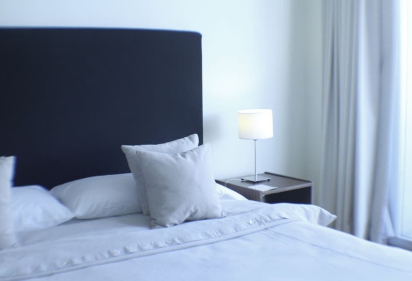 هتل Art Suites & Gallery