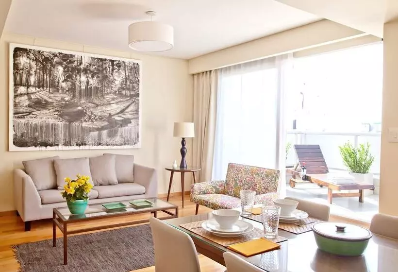 هتل Art Suites & Gallery