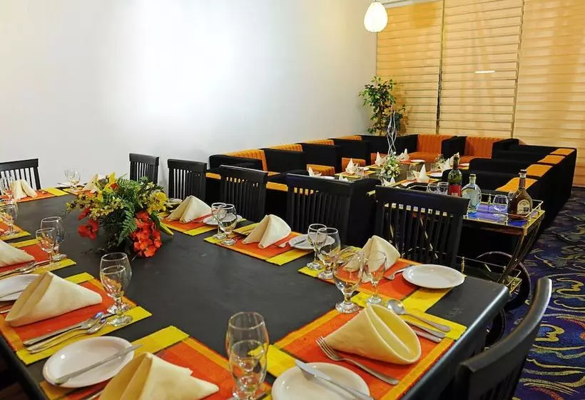 호텔 Avenra Garden