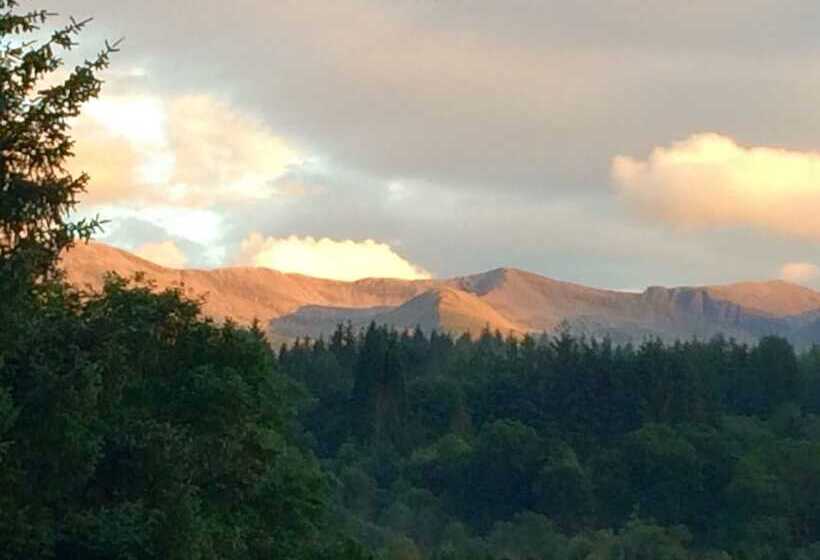 Hotel Coire Glas Guest House
