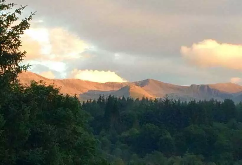 فندق Coire Glas Guest House