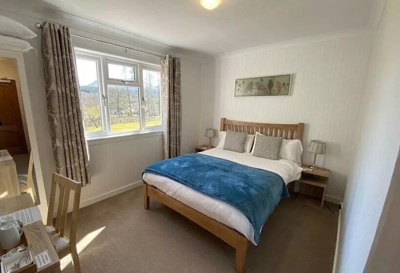 فندق Coire Glas Guest House