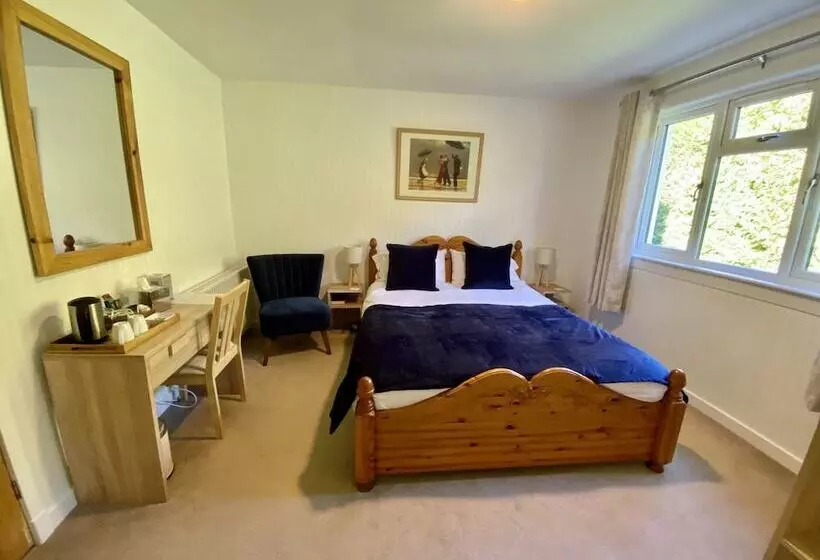 فندق Coire Glas Guest House